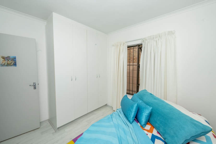 3 Bedroom Property for Sale in De Oude Spruit Western Cape